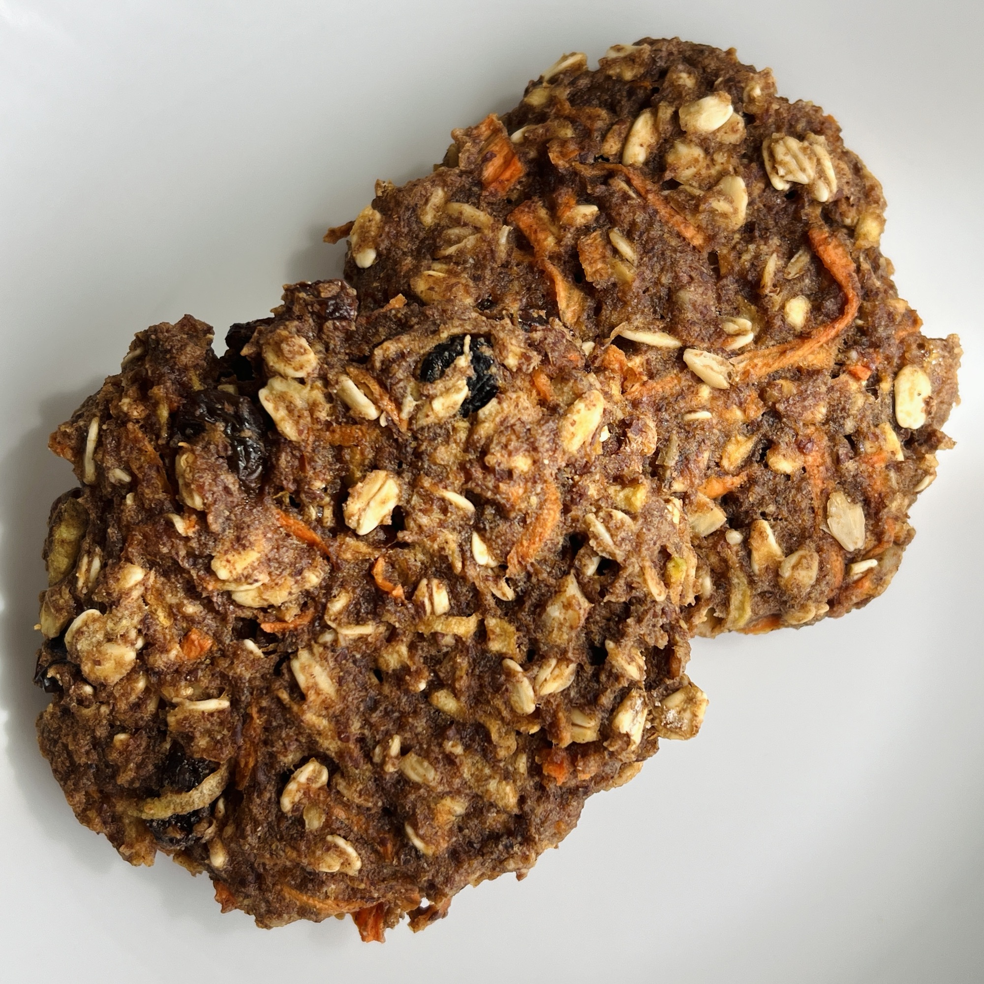 Healthy Carrot Cake Breakfast Cookies